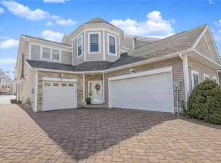 45 Tiller Ct, Staten Island, NY