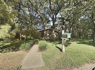 1707 Rocky Canyon Rd, Arlington, TX 76012