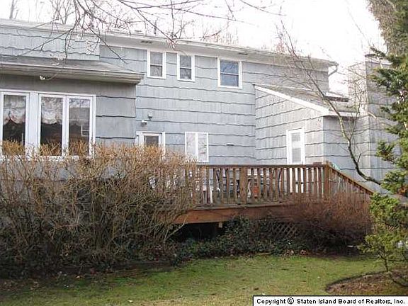 3rd image of 17 Morse Ave