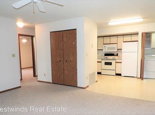 420 Peterson St, Iowa City, IA 52245