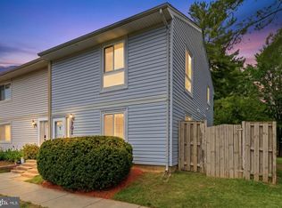 301 Reneau Way, Herndon, VA 20170