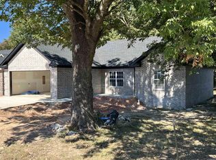 1207 William Hall Dr, Paragould, AR 72450