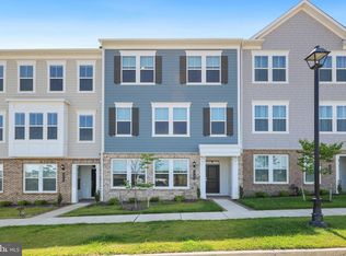 1743 Riverbluff Ave, Dumfries, VA 22026