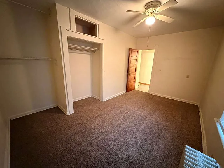 319 White St — Photo 15
