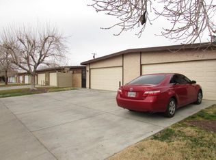 401 E Lancaster Blvd, Lancaster, CA 93535