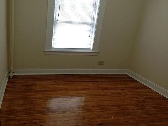 2nd image of 2224 37th St