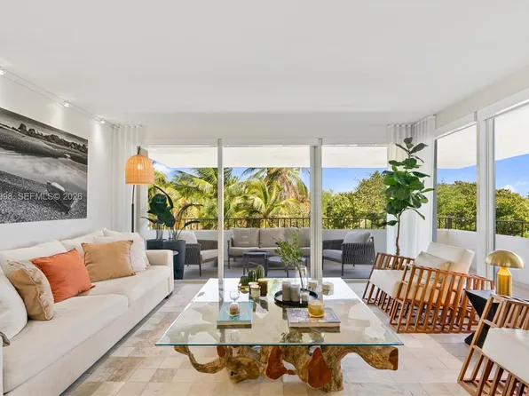 177 Ocean Lane Dr, Key Biscayne, FL