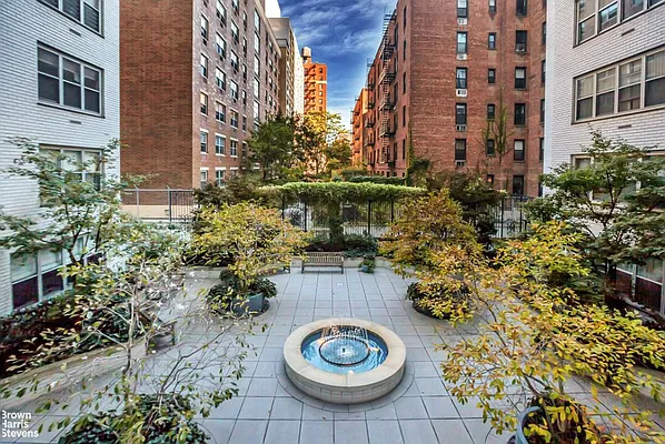 Sold by Brown Harris Stevens | media 9