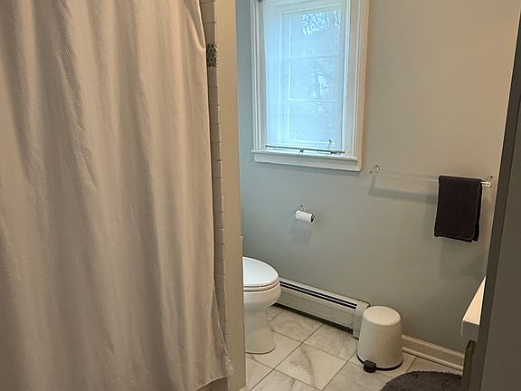 2nd image of 505 Fellows Ave
