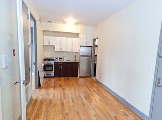 25 Havemeyer St, Brooklyn, NY 11211