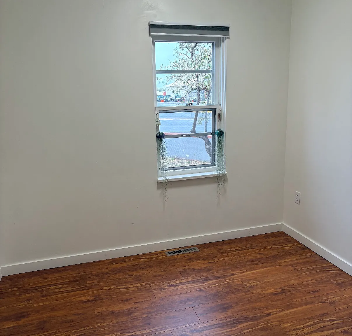 1 bed, $1,100 — Photo 3