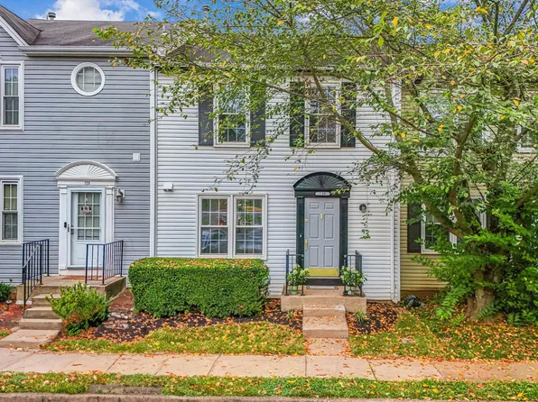 730 Acorn Ct, Warrenton, VA 20186