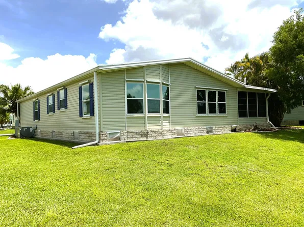 27110 Jones Loop Rd #104, Punta Gorda, FL 33982