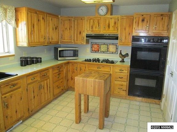 2nd image of 250 El Molino Dr