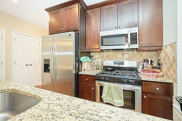 Rented by Keller Williams NYC | media 10