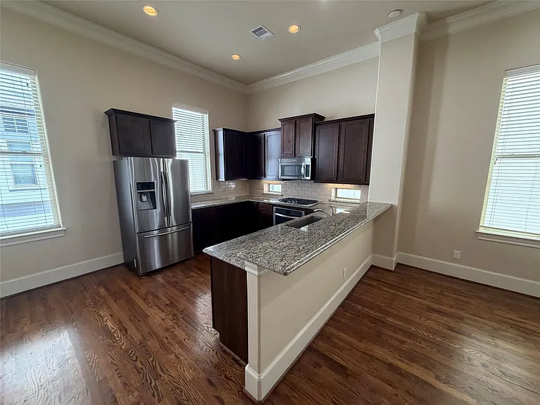2021 Fannin Sta — Photo 11