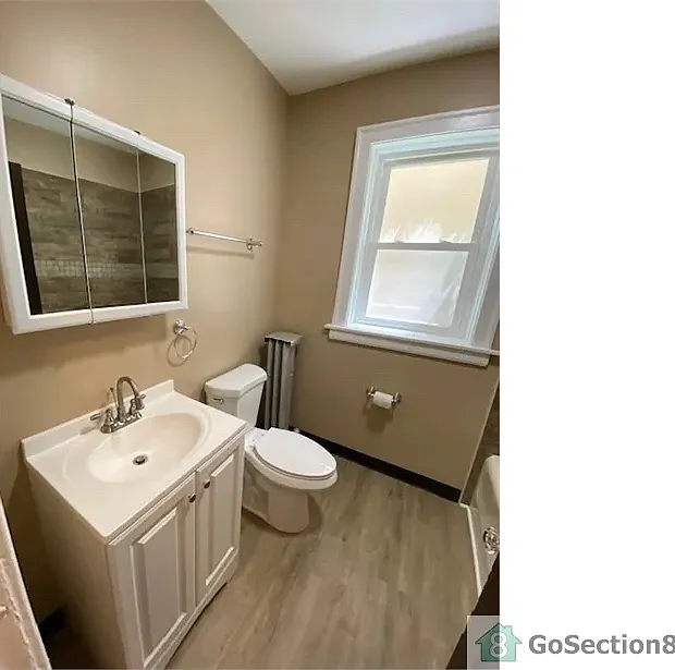 2 bed, 1396 sqft, $1,700 — Photo 4
