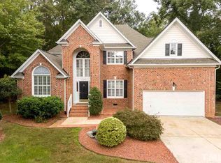 104 Chimo Ct, Cary, NC 27513