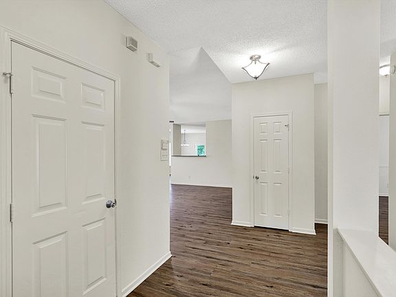5th image of 10357 Echo Way