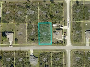 2702 22nd St W, Lehigh Acres, FL 33971