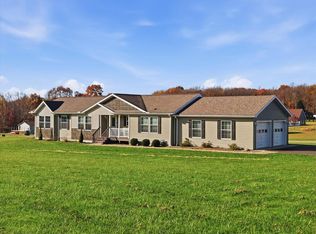 111 Saltlick Dr, Franklin, PA 16323