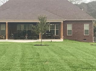 241 Collier Ln, Gallatin, TN 37066