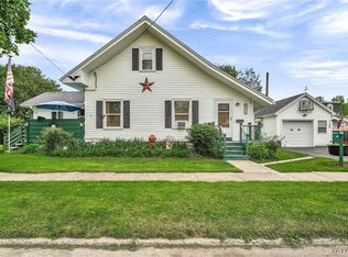 11 Oatka St, Warsaw, NY 14569