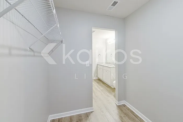 334 Waterfall Rd — Photo 25