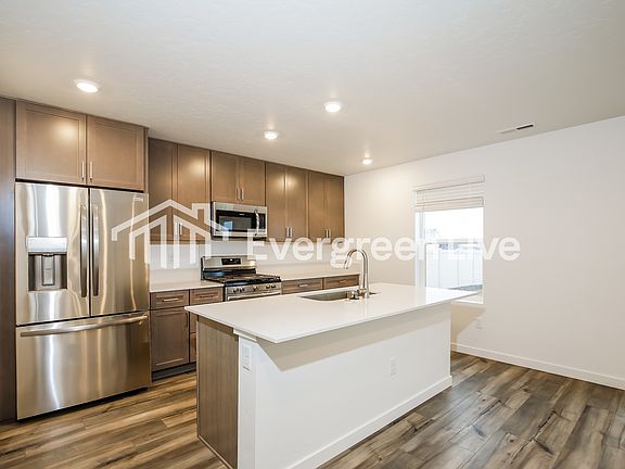 5th image of 15132 Nimbus Way