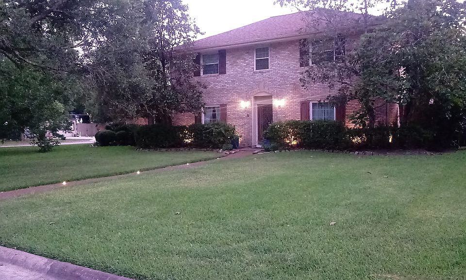 1st image of 716 Penn Dr