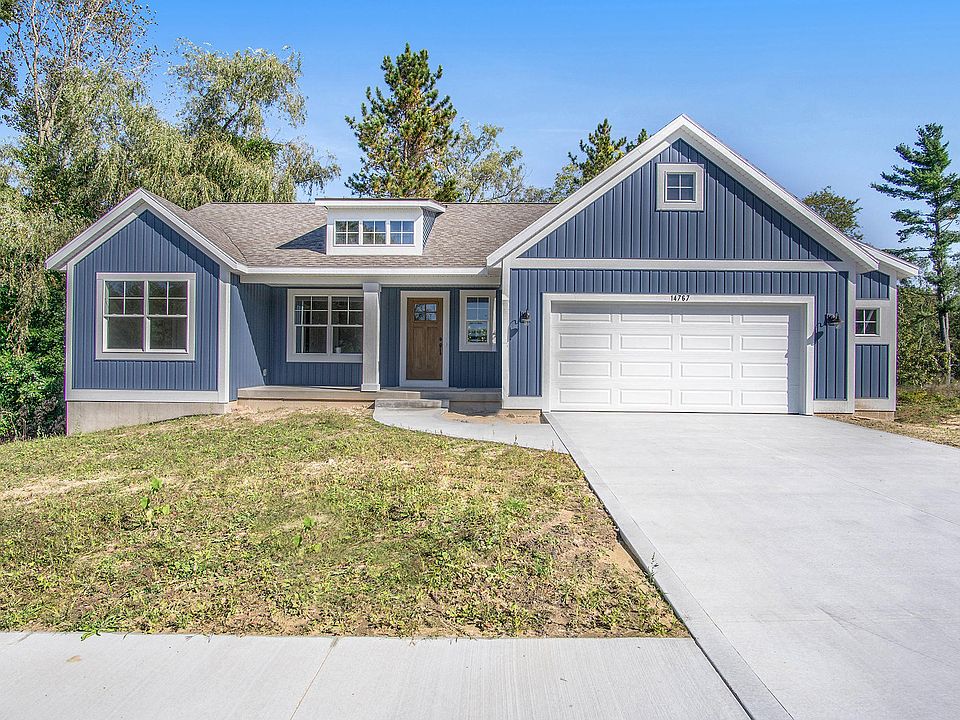 1st image of 14767 Arcadia Woods Dr