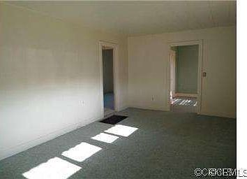 5th image of 6816 Benson St