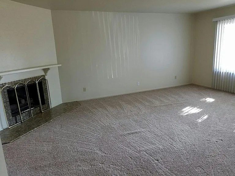 10190 Pasadena Ave #1 — Photo 11
