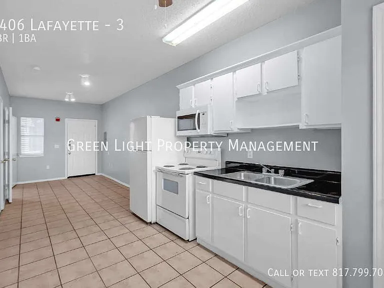 4406 Lafayette St #3 — Photo 7