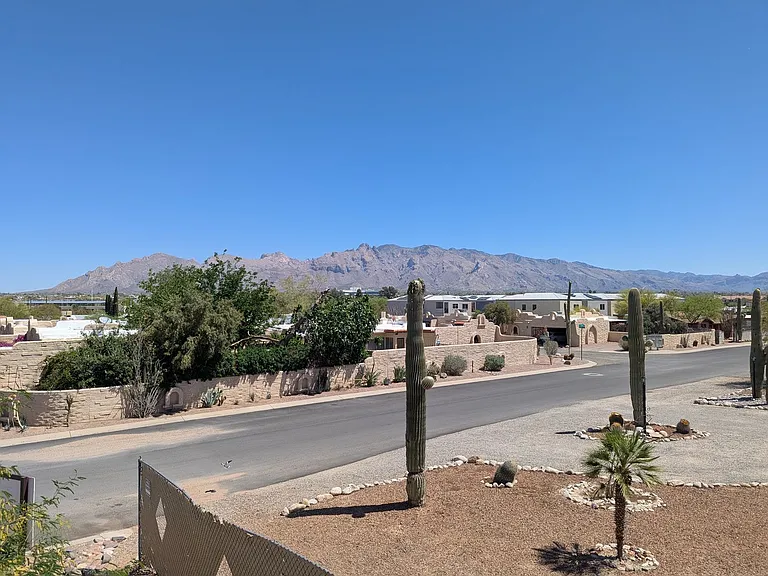 30 E Camino Villas — Photo 4