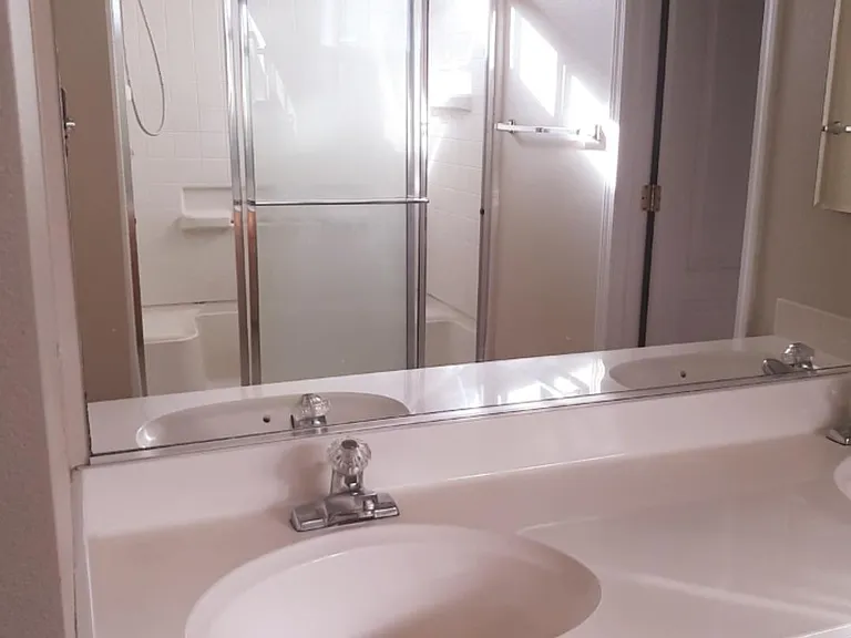 920 Rathbone Cir — Photo 21