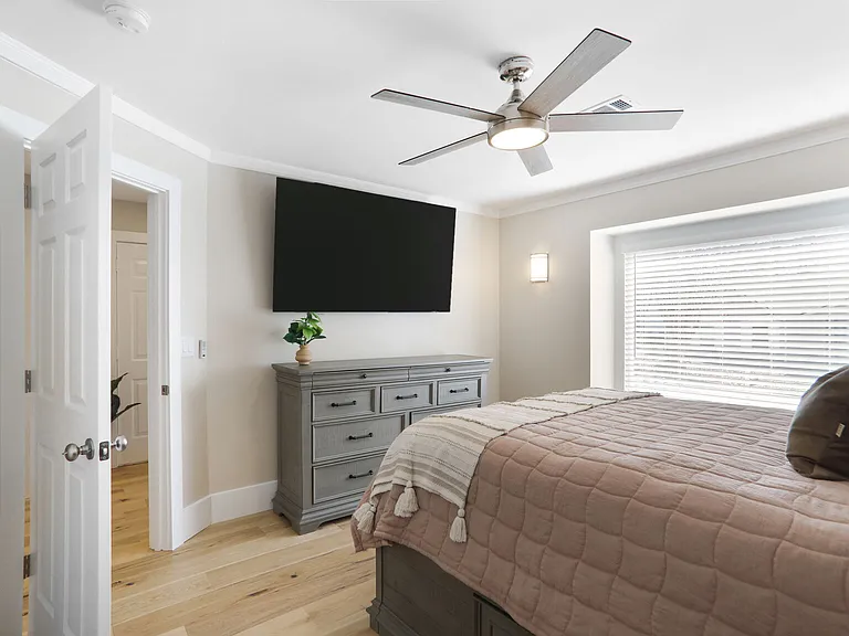 1117 Capital Club Cir — Photo 17