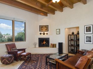 2951 Berardinelli Rd, Santa Fe, NM 87505