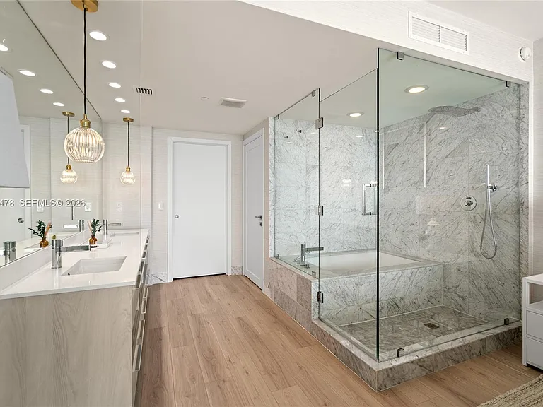 3131 NE 7th Ave #2101 — Photo 32