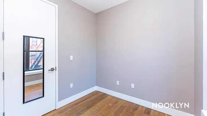 Rented by Nooklyn NYC LLC | media 11