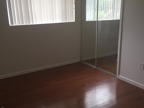 3rd image of 3558 Clairemont Mesa Blvd