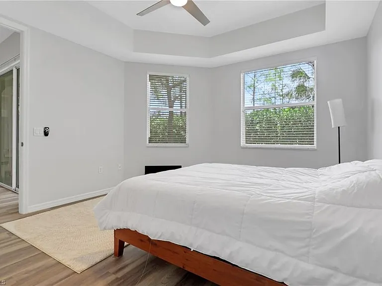 1335 Mariposa Cir #4103 — Photo 9