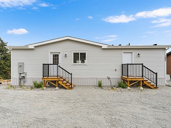 3rd image of 1750 Lenz Rd #102