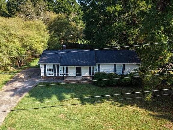 3rd image of 1068 Judkin Mill Rd