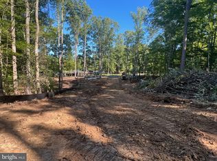 8405 Sinclair Mill Rd, Manassas, VA 20112