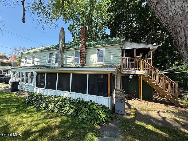 3rd image of 92 Catherine Street