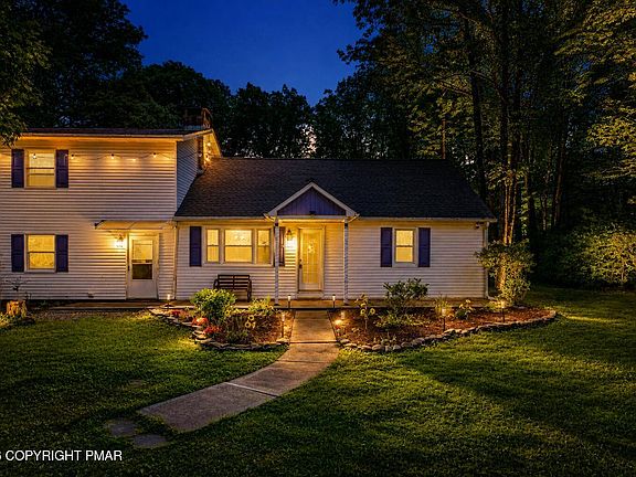2nd image of 1106 Lakeside Dr