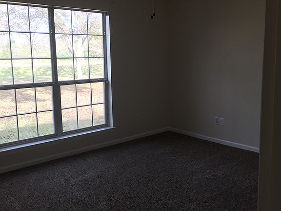 1st bedroom