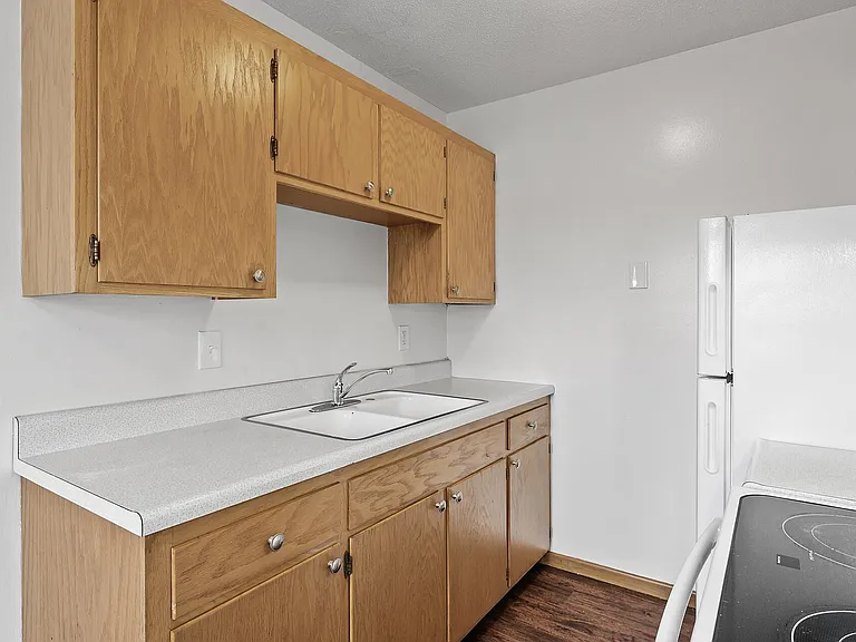 3541 13th Ave S #9 — Photo 10
