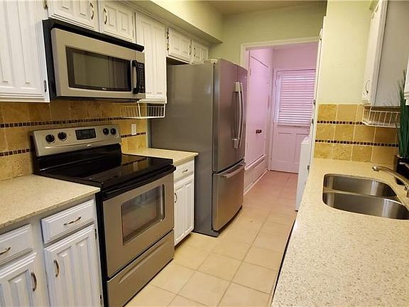 4th image of 2200 W Park Blvd APT 3603